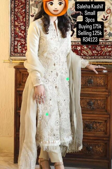 SALEHA KASHIF R34123