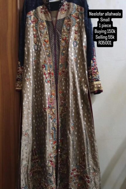 NELOFAR ALLAHWALA R35001