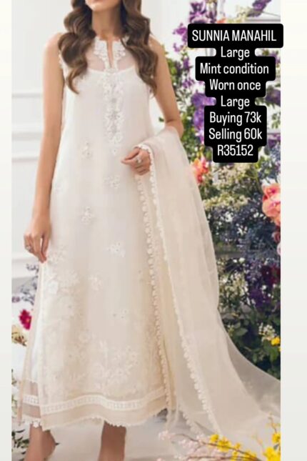 SUNNIA MANAHIL R35152