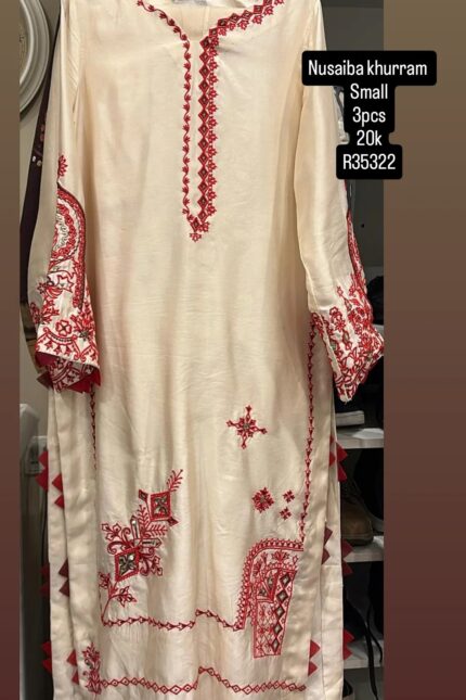 NUSAIBA KHURRAM R35322