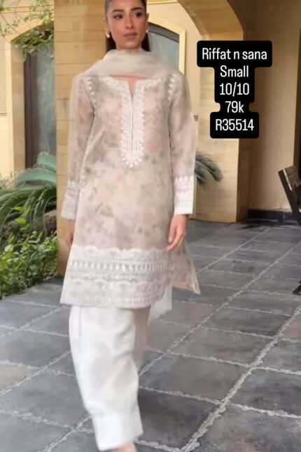 RIFFAT AND SANA R35514