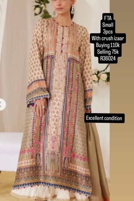 FARAH TALIB AZIZ SMALL R36024