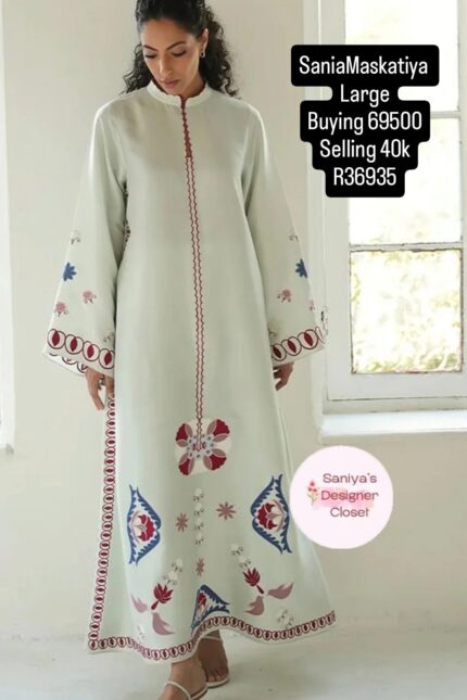 SANIAMASKATIYA R36935