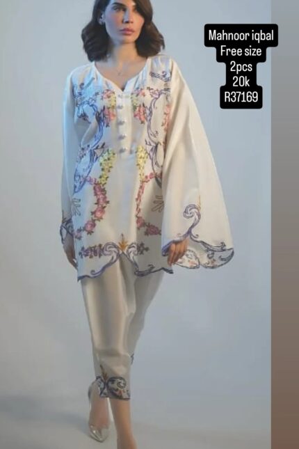 MAHNOOR IQBAL R37169