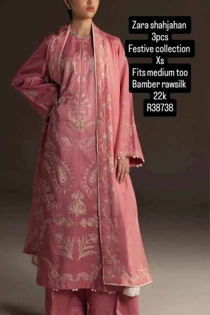ZARA SHAHJAHAN R38738