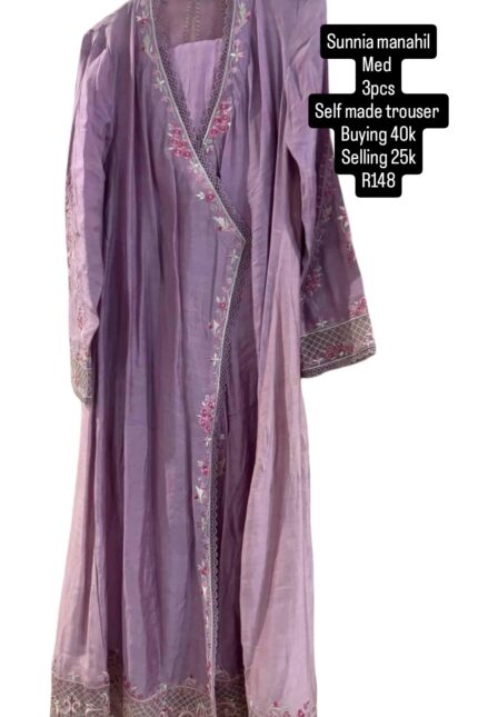 SUNNIA MANAHIL R148