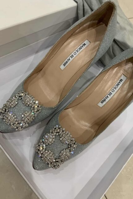 MANOLO BLAHNIK P2-37